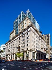 Sitz der Cadillac-Zentrale: 330 Hudson Street in New York.  Foto:Auto-Medienportal.Net/Maklerbüro Ivanhoé Cambridge